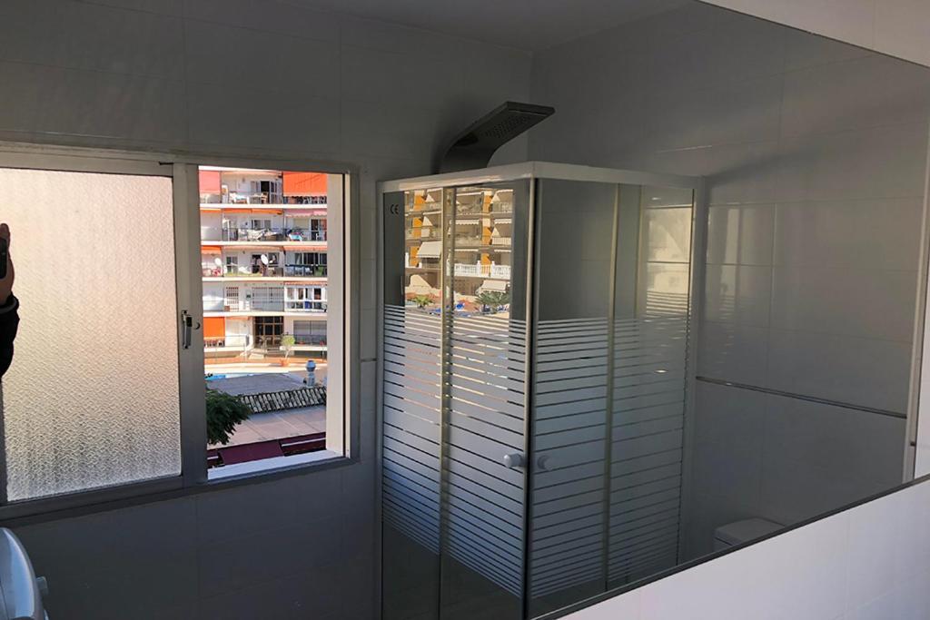 Bonito Apartamento Junto A Playa Centro Фуэнхирола Экстерьер фото